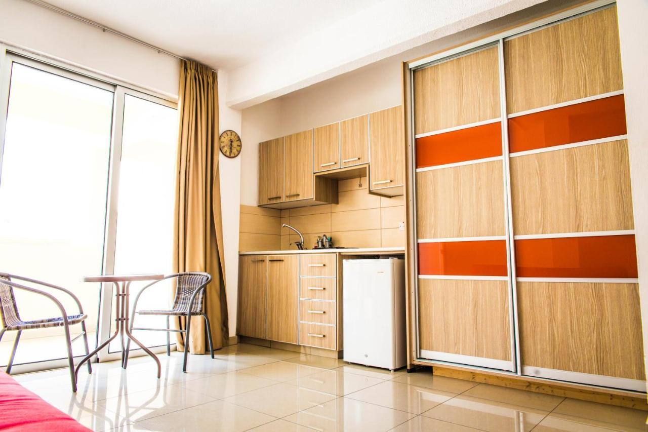 Efi Hotel Apts Ayia Napa Luaran gambar